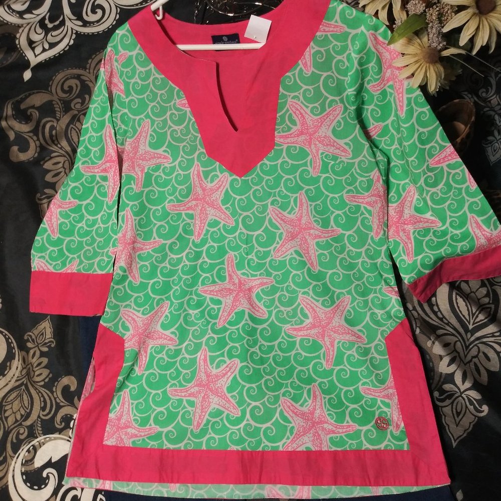 782 Size Medium Simply Southern Tunic Top